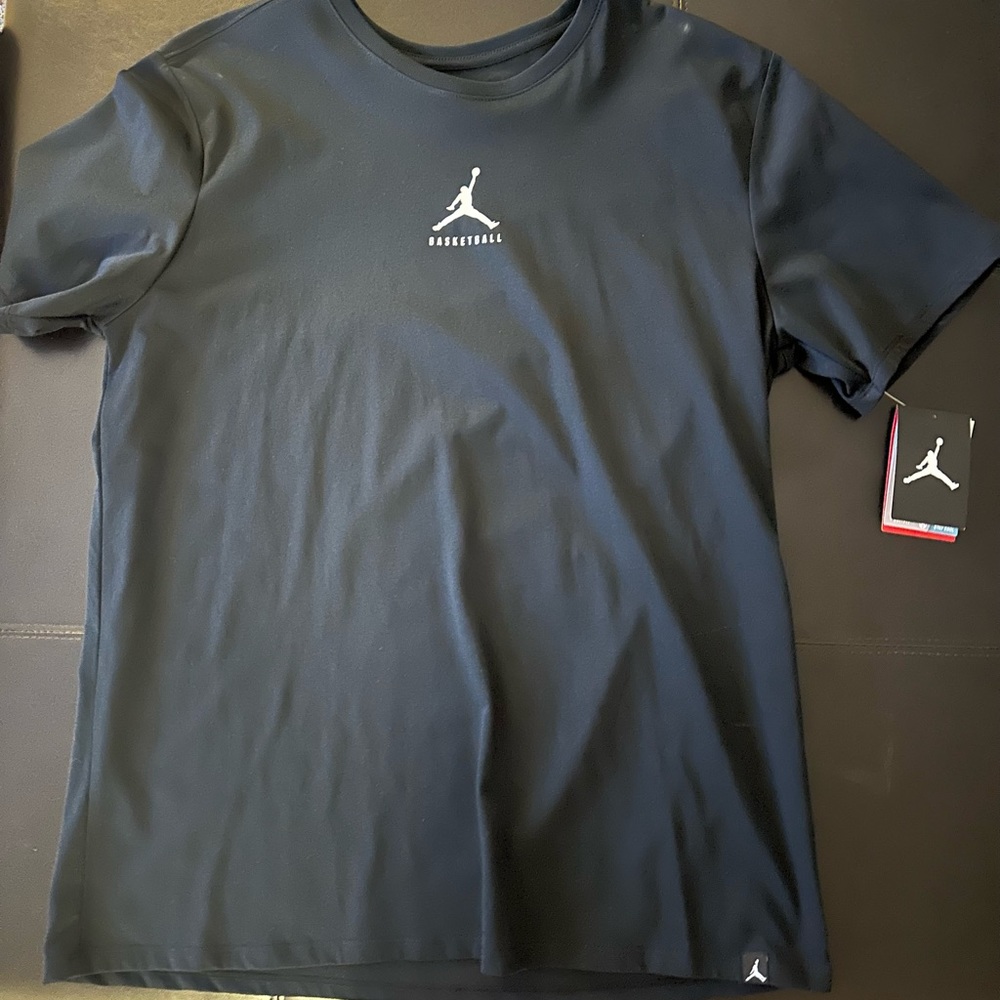 Jordan DRI - Fit Tshirt brand new. Size XL
